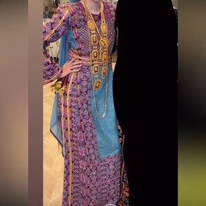 Gorgeous custom made thoube WORN ONCE